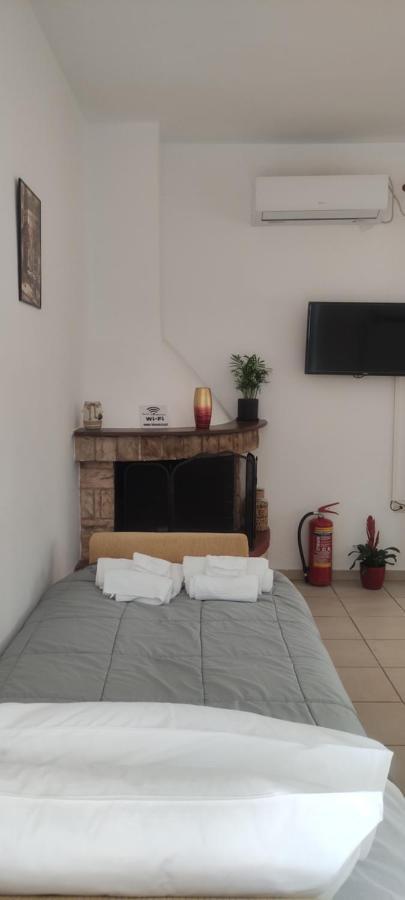 Fani'S Apartments 3 Epidaurus Екстериор снимка